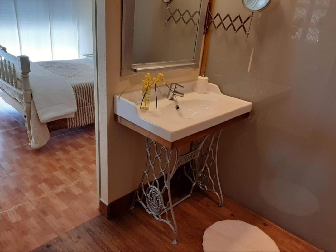 Comodo Apartamento Deltebre Exteriör bild